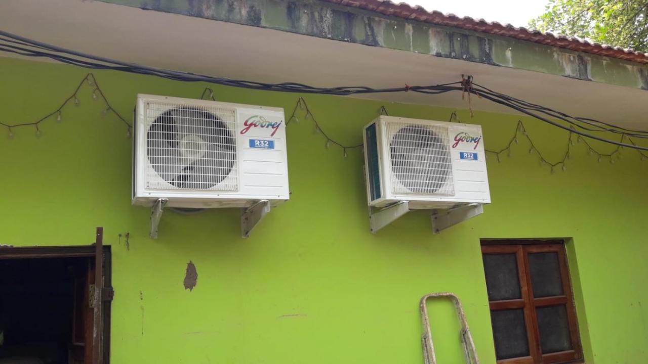 Shrushthee Guest House Vagator Ngoại thất bức ảnh